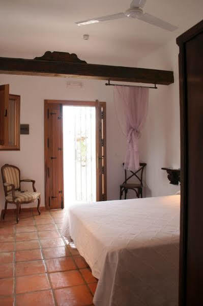 Cortijo Malenos * Agua Amarga (Almeria)